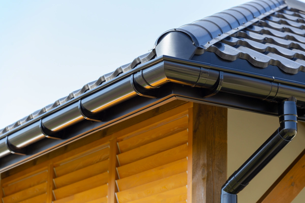 close up to house metal gutters